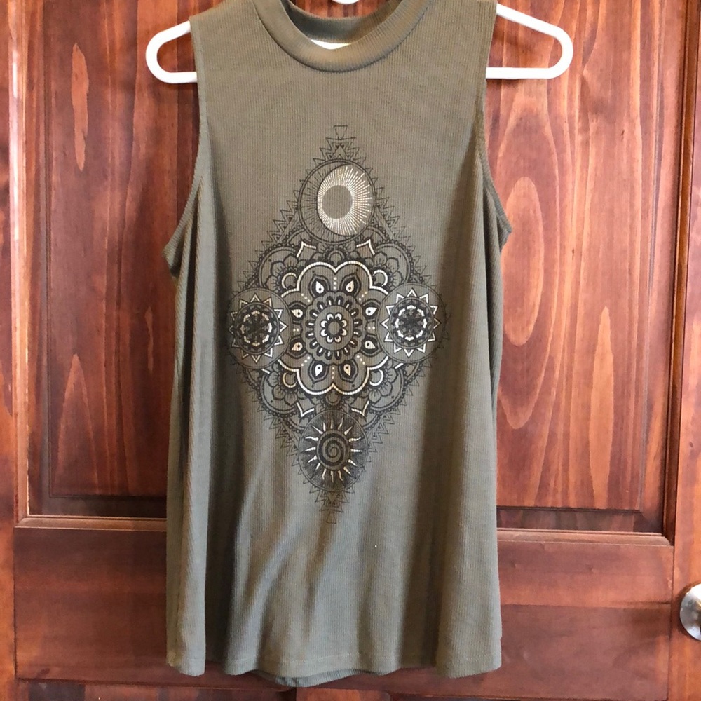 Sleeveless top